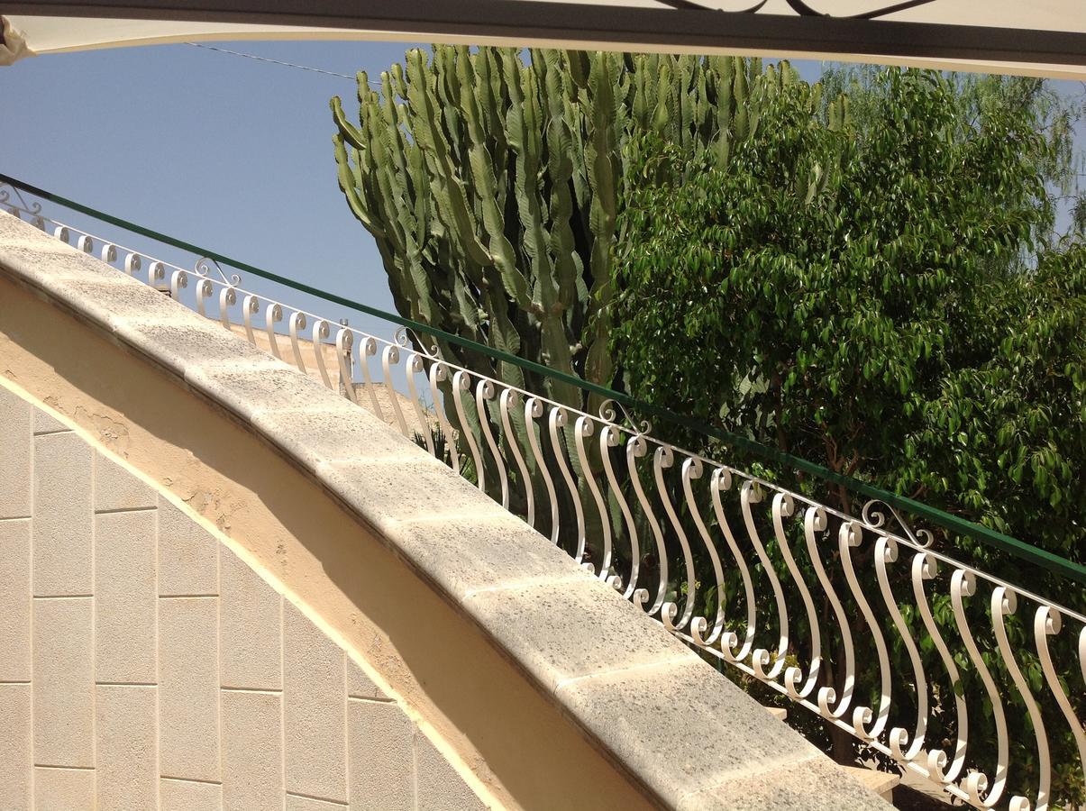 B&B Villa Tania Lido di Noto Exterior photo